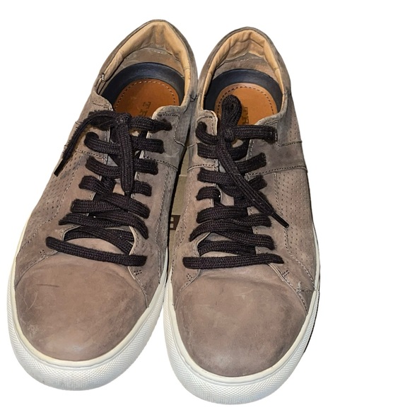 H.S. Trask Aaron Gray Italian Suede Causal Sneakers - Picture 6 of 16